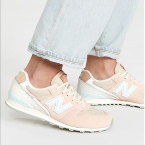 New Balance 996 classic - rosewater size 8.5
